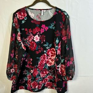Elle Floral Blouse Size XXL Sheer Sleeve Excellent Condition